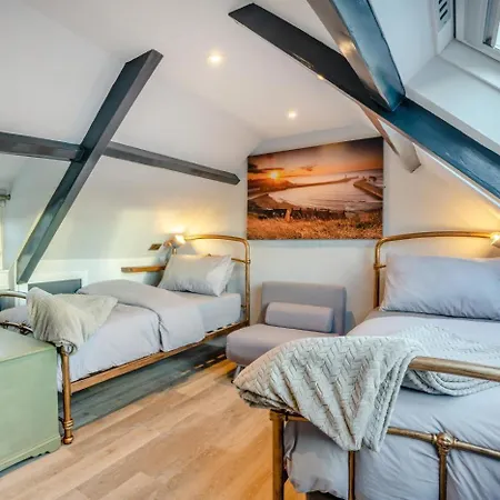 3 Bed In Oc-h33106 *