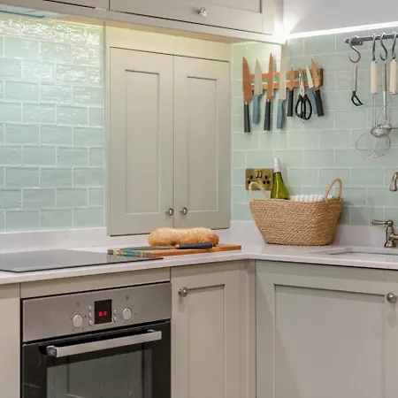 3 Bed In Oc-h33106 *