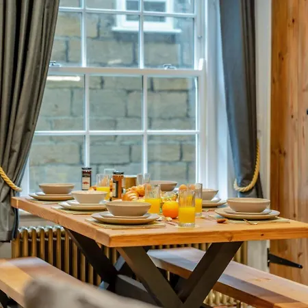 3 Bed In Oc-h33106 Γουίτμπι